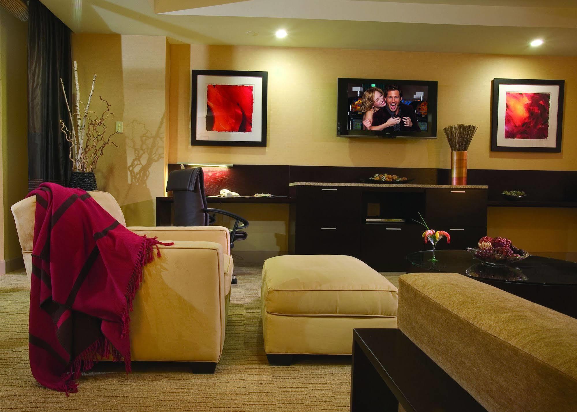 Agua Caliente Casino 4*
